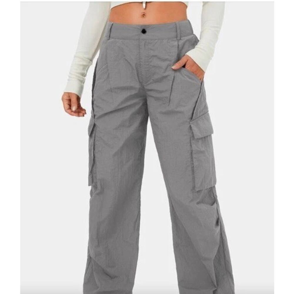 Halara High-Waisted Wide Leg Casual Utility Cargo Pocket Pants Size Small NWT